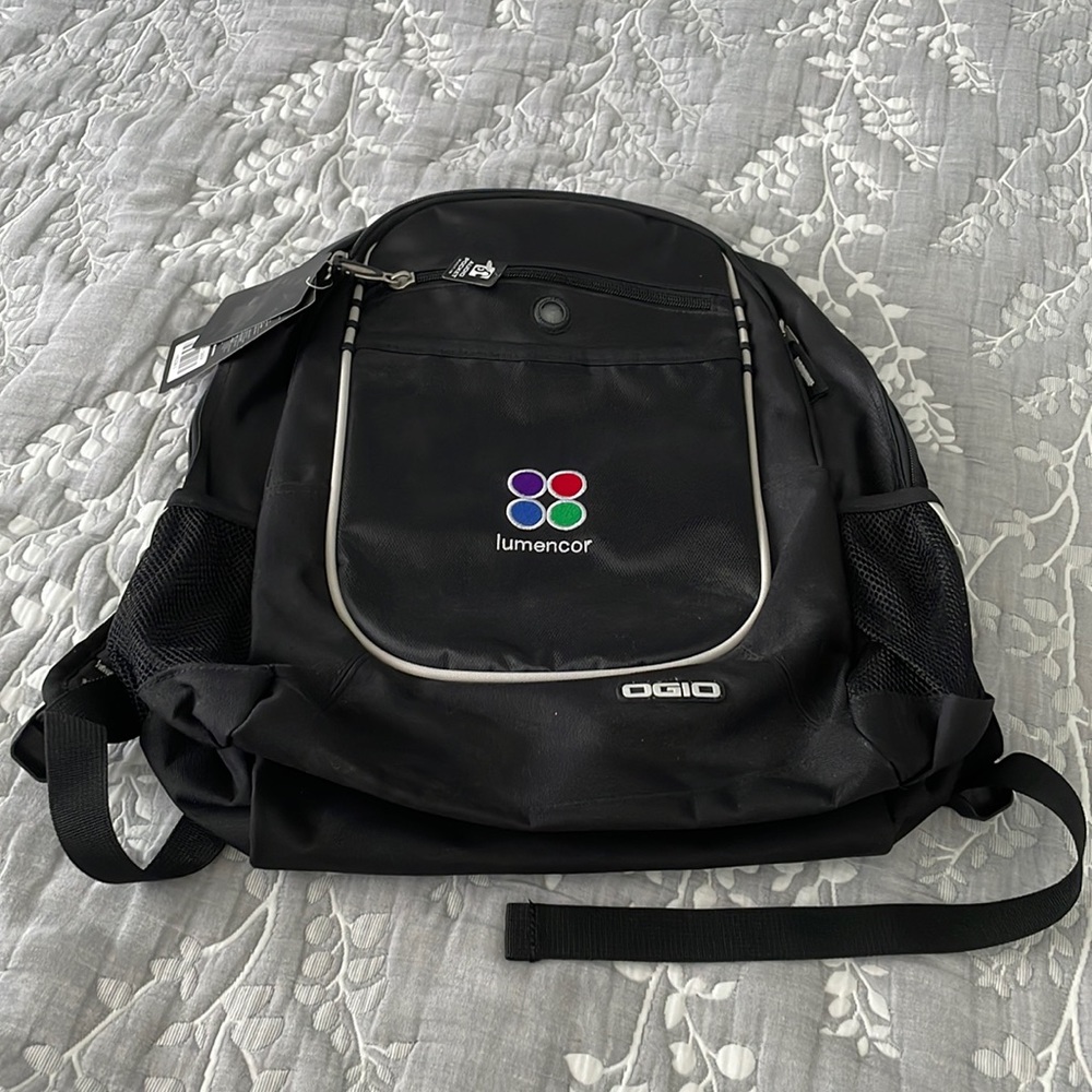 OGIO basic black backpack new